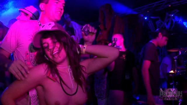 Nude Girls Dance Topless in the Middle of a Crowded Night Club Video-One