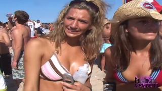 Dutch Smoking Hot Coeds Flash Tits & Party with Sexy Bikinis on Free Amature