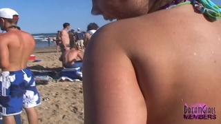 Webcams Coed Freak Dance Party & Bare Titties on the Beach Webcamshow