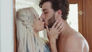 Man Sweet Sinner - Petite Blonde Teen Elsa Jean Gets so Horny with her Stepbrother Fuck