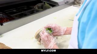 Girls MYLF -  where's the Beef? videox