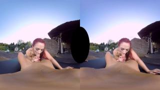 Round Ass Holiday Outdoor Sex with Redhead MILF Mom