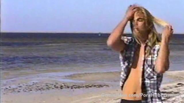 BEAUTIFUL BLONDE SURFER FROM 23 YEARS AGO....SIGH... - 2