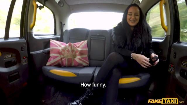 Female Fake Taxi - Beth Inked Princess Fucked the Driver in Exchange for the Fare - 2