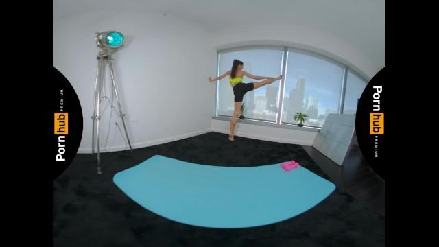 VR 180 - Milana Ricci Working out at Home - 1