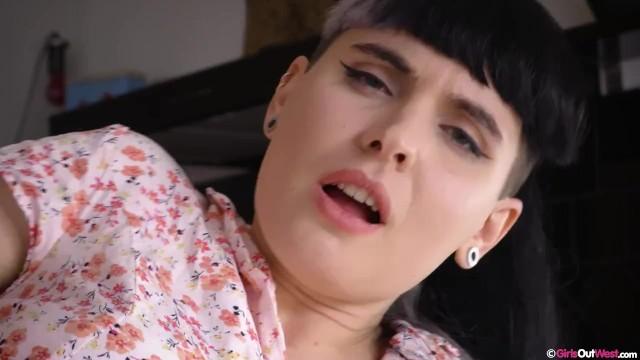 Bigass Naughty Hairy Girl with Big Clit Fingers her Unshaved Cunt and Inserts Ice Cream Scoop TeamSkeet - 2