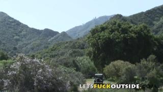 3MOVS Let's Fuck outside - Couple Fuck outside behind old Car Shoplifter