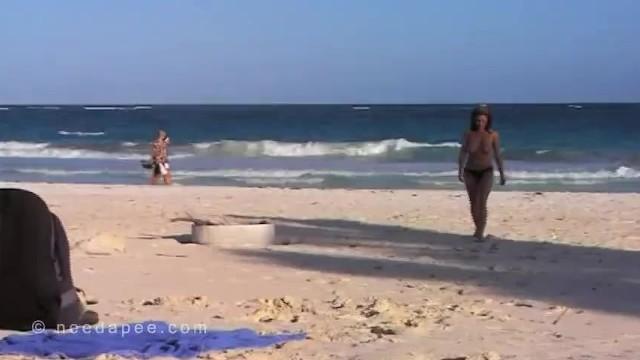 Women Fucking XSTREAM NEED TO PEE SERIES #1 CLIPS 4 & 5 BEACH PISSING IN SPAIN PLUS.. AVRevenue - 1