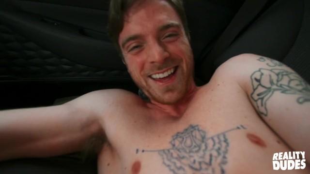 Fuck Pussy Str8 Chaser - Joey wants a Cab to go in the Train Station but end up Fucking the Driver Xxx video - 1