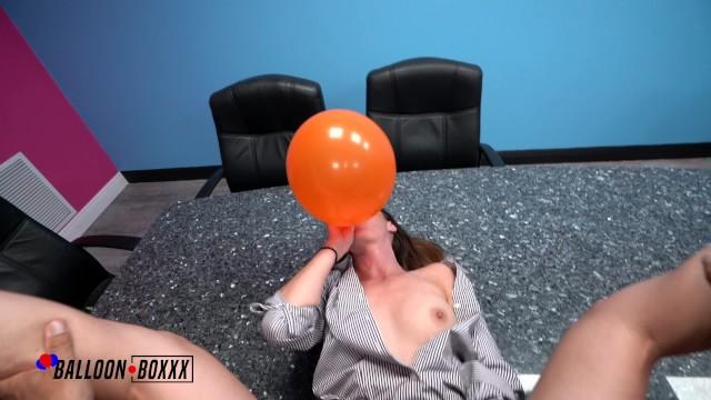 Office Slut Jaimie Vine Blows to Pop & Takes Virtual Cock - Balloon Boxxx - 2