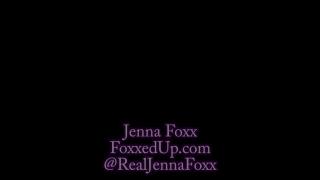 Porno Amateur Jenna Foxx is back in Black and Lots of Pussy! LatinaHDV