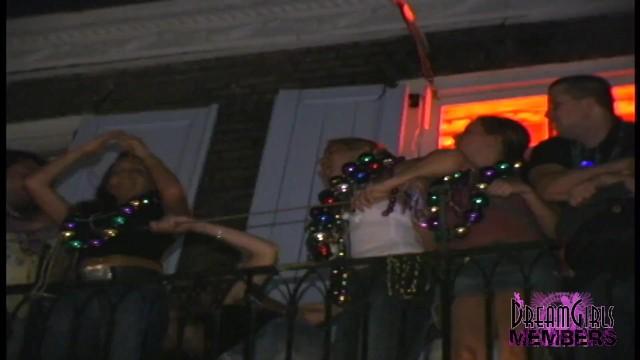 Selena Rose Great Balcony Titties on Bourbon St ManyVids