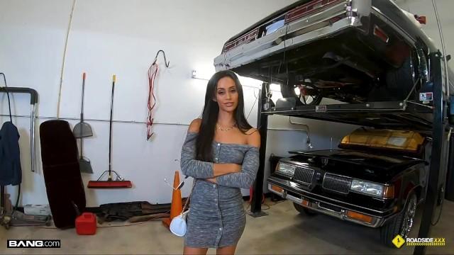 Roadside - MILF Fucks the Car Mechanic to get her Car Fixed - 1