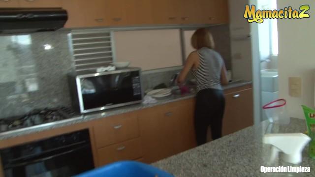 OperacionLimpieza - Julia Garcia Petite Latina Colombiana Housekeeper Fucks her Boss - MAMACITAZ - 1
