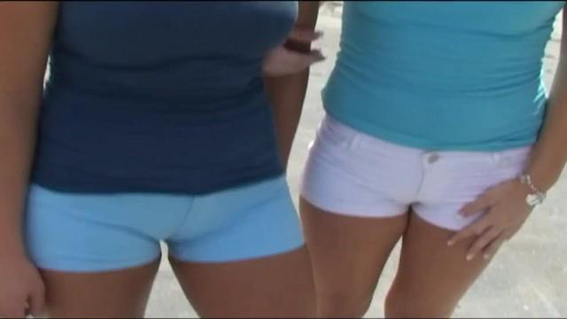 Stepdad Goodlooking Teenage Girlfriends Shares Hard Cock Butts