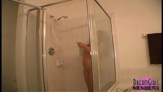 Selfie All Natural Girl next Door uses Shower Head to get off French Porn