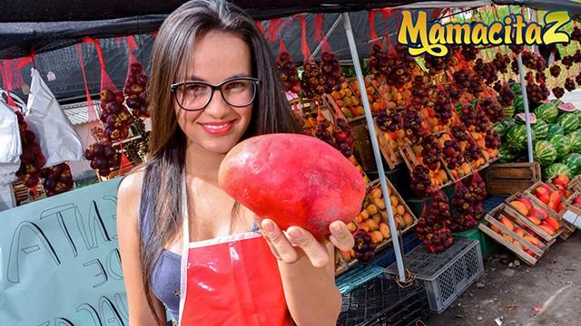 Hotfuck CarneDelMercado - Jenifer Valencia Nerdy Latina Colombiana Teen Picked up at the Market Tight Cunt