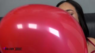 Livesex Alina Belle's Valentines Day Surprise - Balloon Boxxx i-Sux