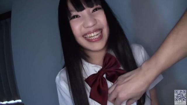 Vanessa Cage [业余未经审查]饼性感的女孩，美丽的乳房 Cumshots