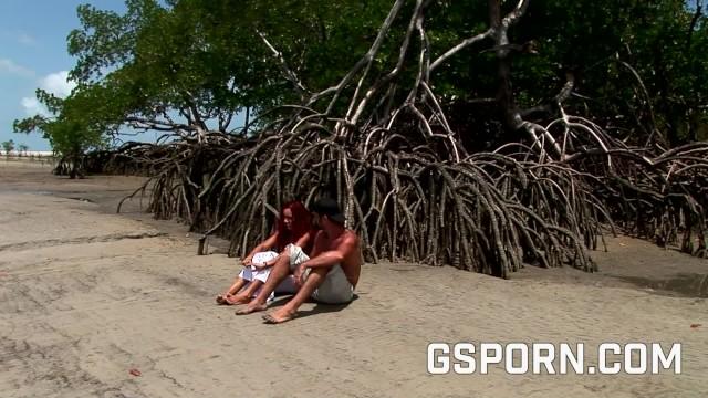 Vintage Hot Redhead Natural MILF Fucked Hard on the Brazilian Beach Passion-HD