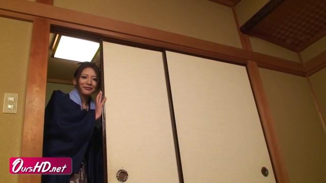 Stockings [OURSHDTV][中文字幕]Kuraki Mio Hotspring Sex Creampied Uncensored Lezdom - 2