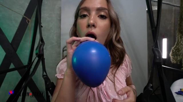 Bailey Base B2P & Gets Fucked in Sex Swing - Balloon Boxxx - 1