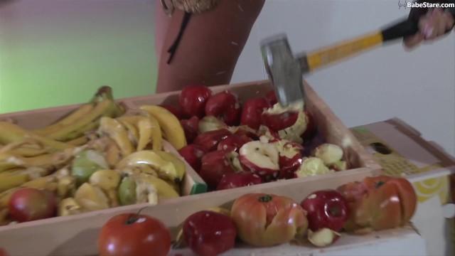 Interracial Porn Fruit Stand Dude Gets the Time of his Life with two Hot Girls` Classic - 2
