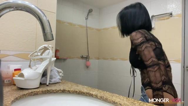 Big-Breasted Thai Maid Creampied at Job Interview! - 2