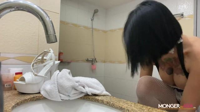 Big-Breasted Thai Maid Creampied at Job Interview! - 2