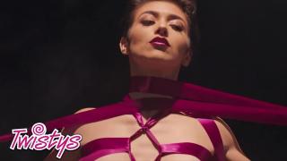 Massage Twistys - Stunning Babe Brooklyn Gray's Sexy Strip...