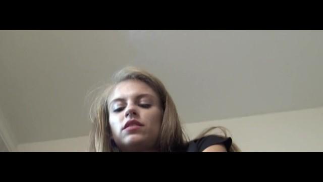 Grandma Sucking Fag of the Cheeky Humiliatrix Teen Brat! Arxvideos