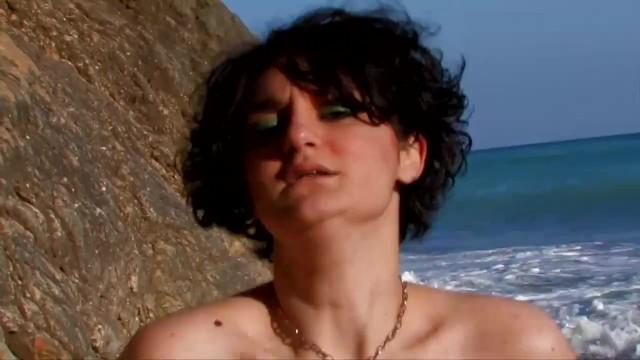 Amazon Hot Wild Sex Outdoor on the Beach Natural - 2