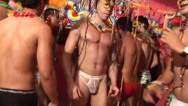 Hot Women Having Sex Homosexual Party - (100% NO CONDOM) Safari