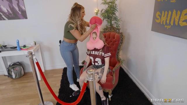 Teensnow Brazzers - Katie Kush & Kayley Gunner use the Sex Toys from the Pinata but they need a Real Dick Long Hair - 1