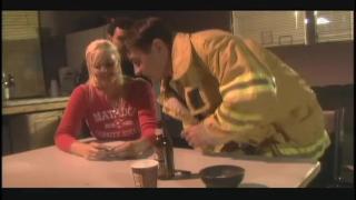 Celebrity Sex Scene Smoking Hot Busty Blonde Fire Fighter Gets Hard Fucked by her Coworker Novinho