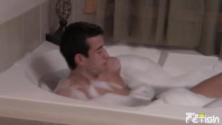Morena Horny Guy Strokes his Big Cock in the Bathtub after taking a Bath Amigo