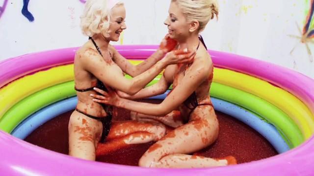 Busty Blonde Gets Fingered inside the Jelly Pool - 1