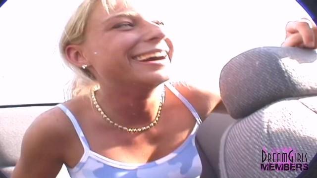 Boo.by Wild Blonde Gets Naked in my Convertible during Rush Hour Porno Amateur