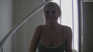 PlayVid Blonde just wants to get some from her Boss -...