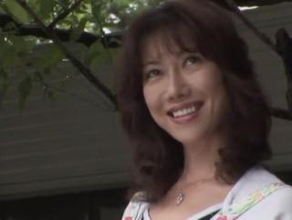 Consolo Exotic Japanese chick Misuzu Shiratori in Amazing Cunnilingus JAV movie Hot Mom