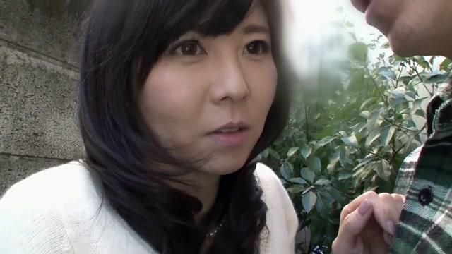 Horny Japanese whore in Incredible Facial, Outdoor JAV clip - 2
