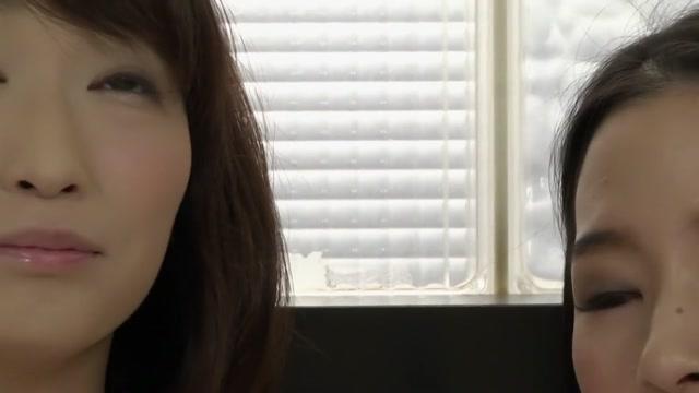 Horny Japanese model in Crazy MILF, Lesbian JAV clip - 1
