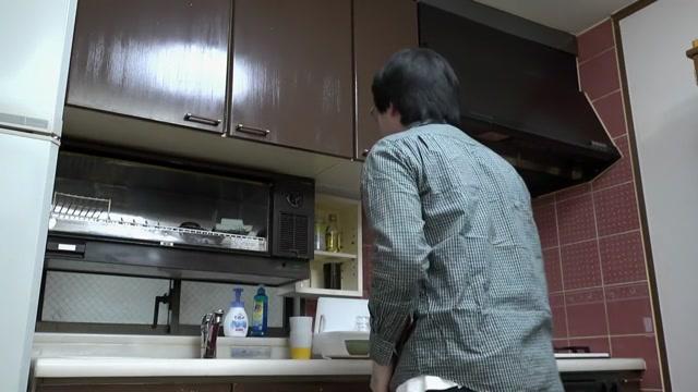 Exotic Japanese slut in Crazy Teens, Blowjob JAV clip - 2