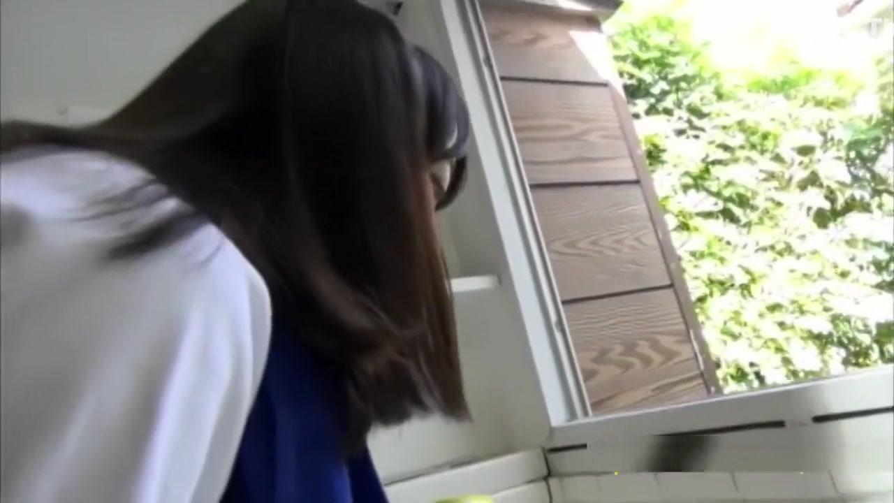 Jav Amateur Asuka Saito Gravure Teen Strips Off Her Gym Kit And Shows - 2