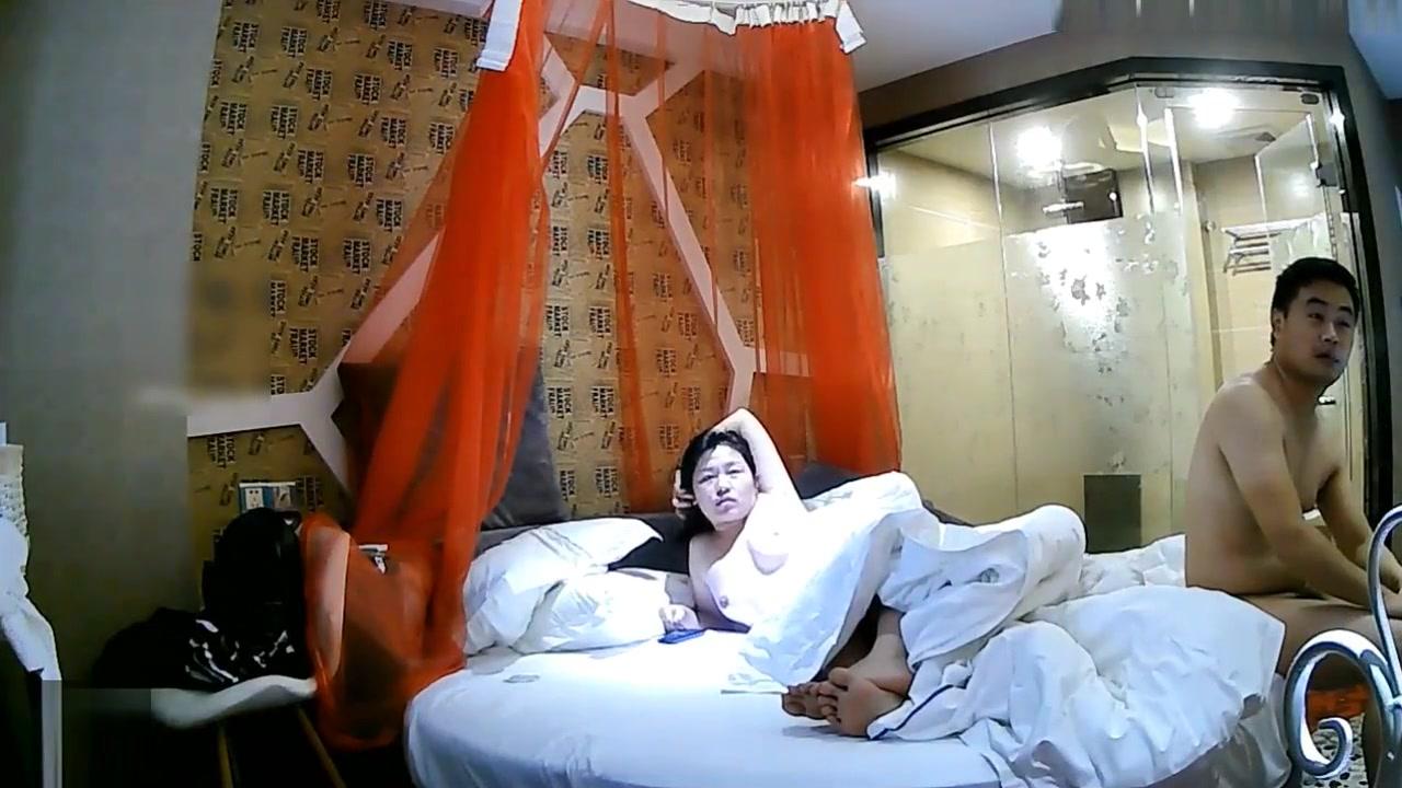 Amante Chinese young couple fucks in hotel InfiniteTube