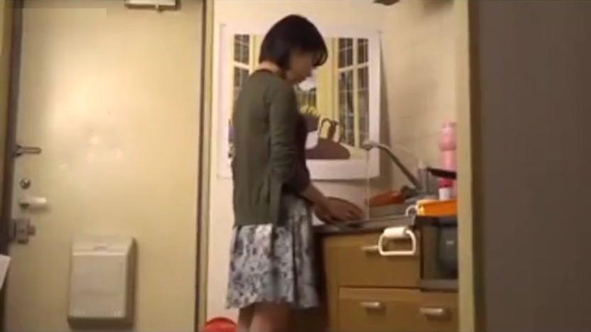 Try to watch for Japanese chick in Best JAV scene will enslaves your mind - 1