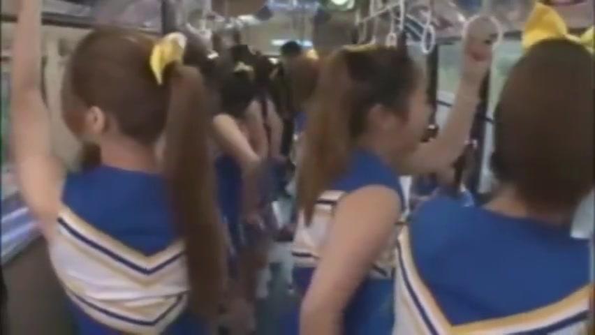 Japanese cheerleader - 1