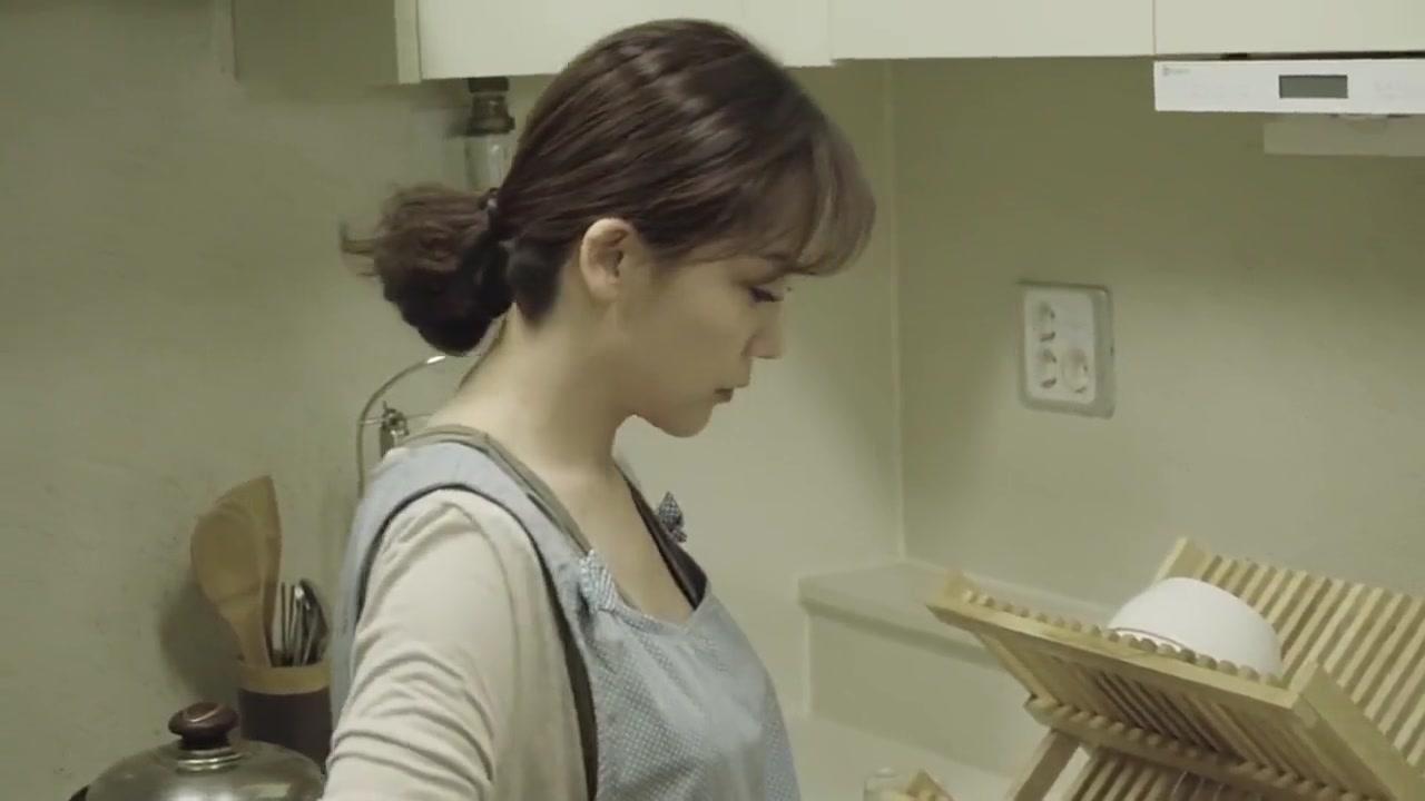 Brother Lee Chae Dam - Mother's Job Sex Scenes (Korean Movie) Para