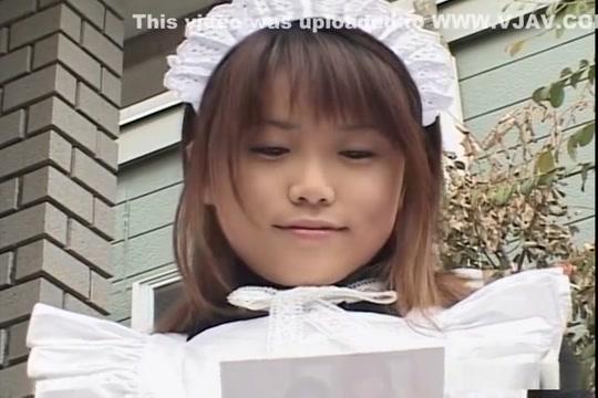 Mind and cock blowing japanese maid training! - 2