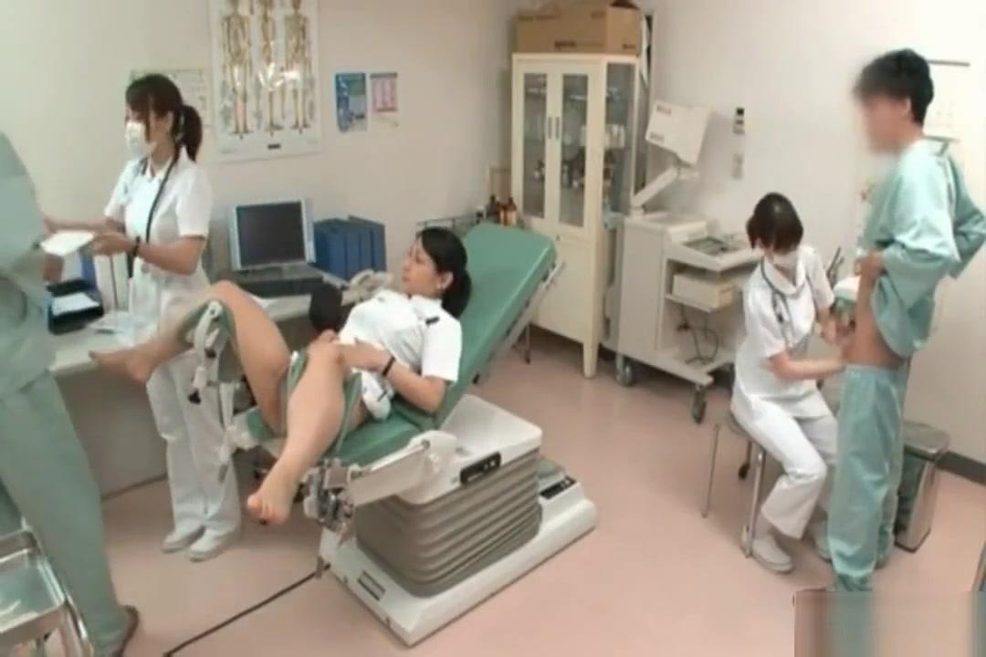 Swinger Japanese nurse Exibicionismo